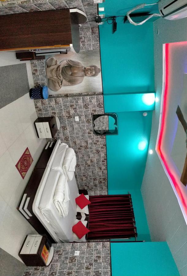 Bachchan Palace Varanasi