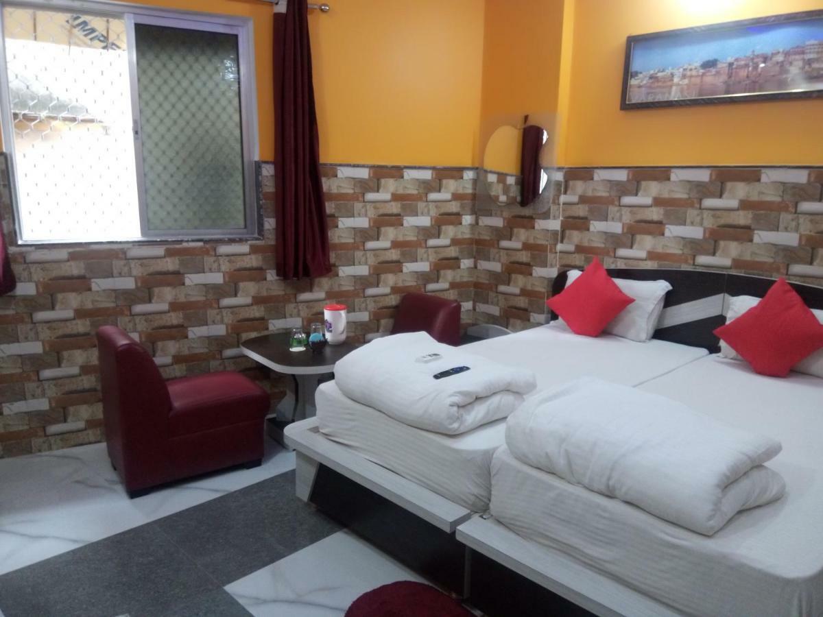 Hotel Bachchan Palace